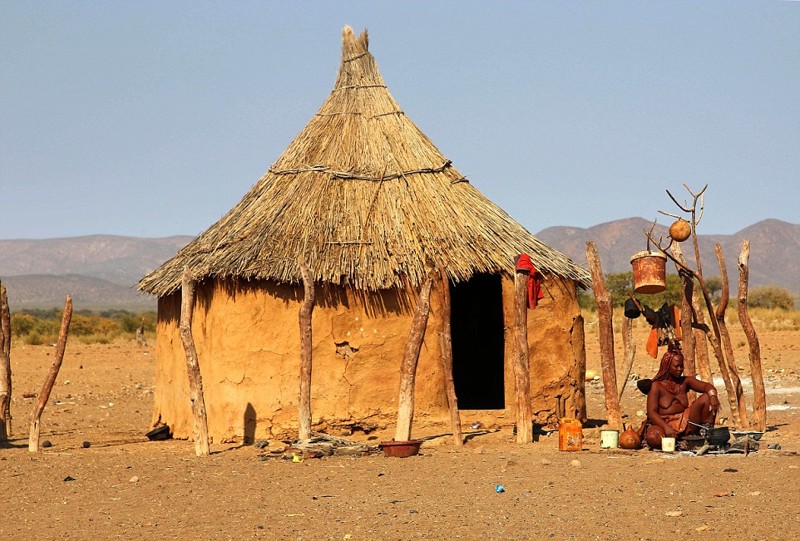 Хижина племени Химба (фото Бъерна Перссона) африка, глобализация, намибия, племя