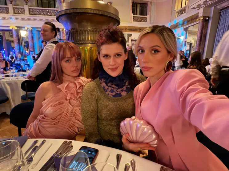 Ксения Собчак и Zivert в перьях, Аня Чиповская, Виктория Исакова, Ольга Карпуть и вся светская Москва посетили гала-ужин The Blueprint Ксения, платье, Полетаева, Анастасия, Дукалис, надела, позировала, Бондаренко, Zivert, выбрала, Виктория, Чиповская, образы, Собчак, Карпуть, Шипилова, Кищук, Жаркова, Оксана, третьим