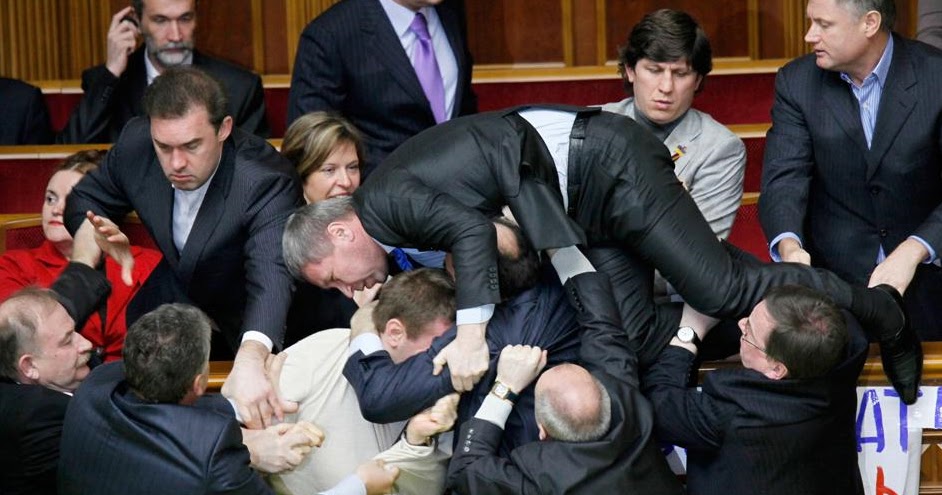 В Раде паника: Натовских инструкторов отзывают с границы фронта