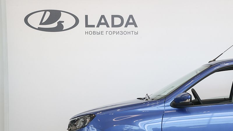 «АвтоВАЗ»: проблем с обслуживанием снятой с производства Lada Xray не будет Общество