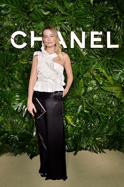 Марго Робби на вечеринке Chanel в Лос-Анджелесе Марго Робби на вечеринке Chanel в Лос-Анджелесе Звездный стиль
