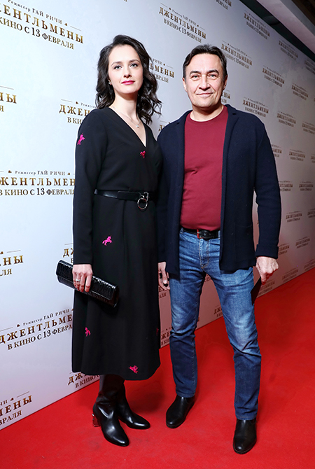 Сати Казанова с мужем, Елена Летучая и другие на премьере фильма Гая Ричи "Джентльмены" Кино,Кино