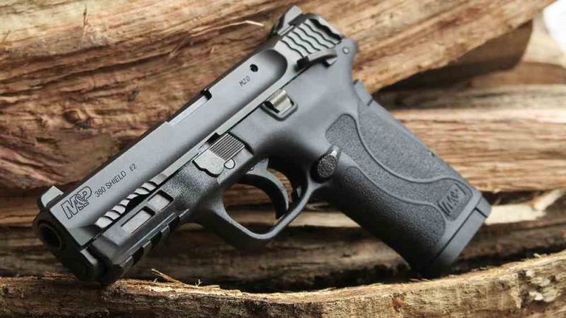 Новинки оружия 2018: Пистолет от Smith&Wesson M&P 380 SHIELD