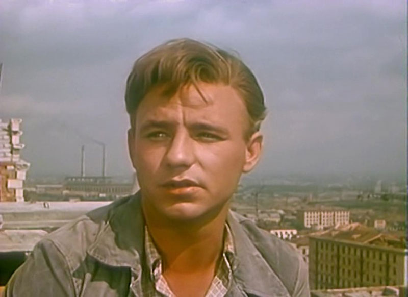 Девушка без адреса едет покорять Москву Девушка без адреса едет покорять Москву Девушка без адреса,кино и тв,наши звезды,фильм,шоубиz,шоубиз