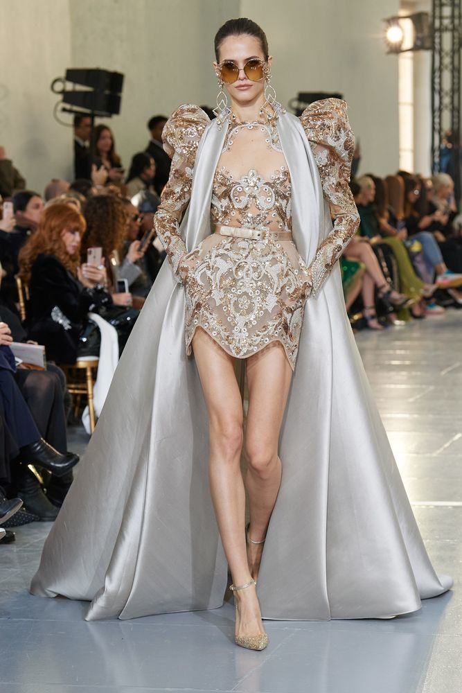 ТОП-20 незабываемых образов из весенне-летней коллекции Elie Saab Haute Couture 2020 Haute, Couture, коллекции, 2020Образ, весенним, можно, коллекцию, которые, наследия, европейского, стыке, сформировались, Поистине, мотивами, мексиканской, украсить, решил, десятилетия, нового, Первую