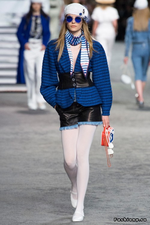 Chanel 2019 круизная коллекция Chanel 2019 круизная коллекция