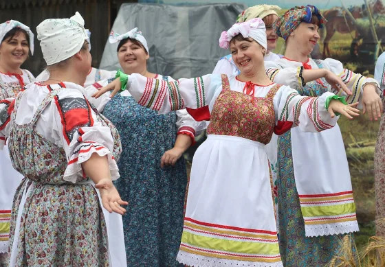 какой праздник отмечают в России и мире
