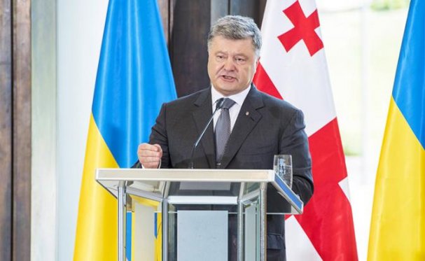 Уже через год Порошенко представит Западу процветающую Украину