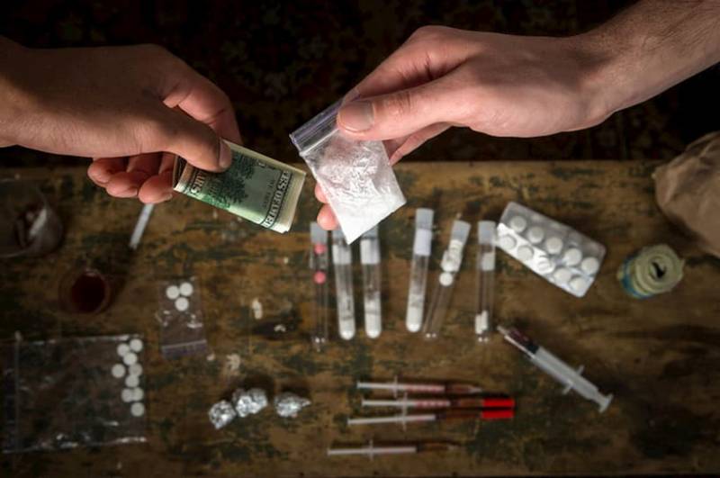 Борьба с наркоманией: «калёным железом» или с максимальной осторожностью? россия