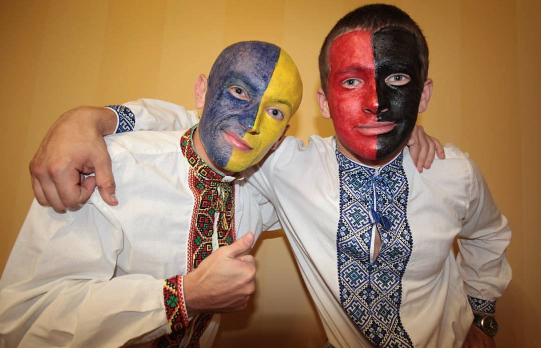 Как управлять Украиной, не привлекая внимания санитаров Как управлять Украиной, не привлекая внимания санитаров украина