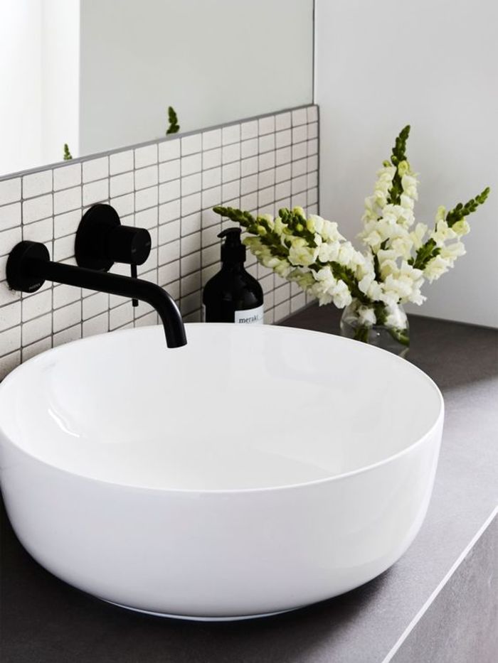 12 очень простых привычек, которые позволят реже убираться в ванной ванная комната