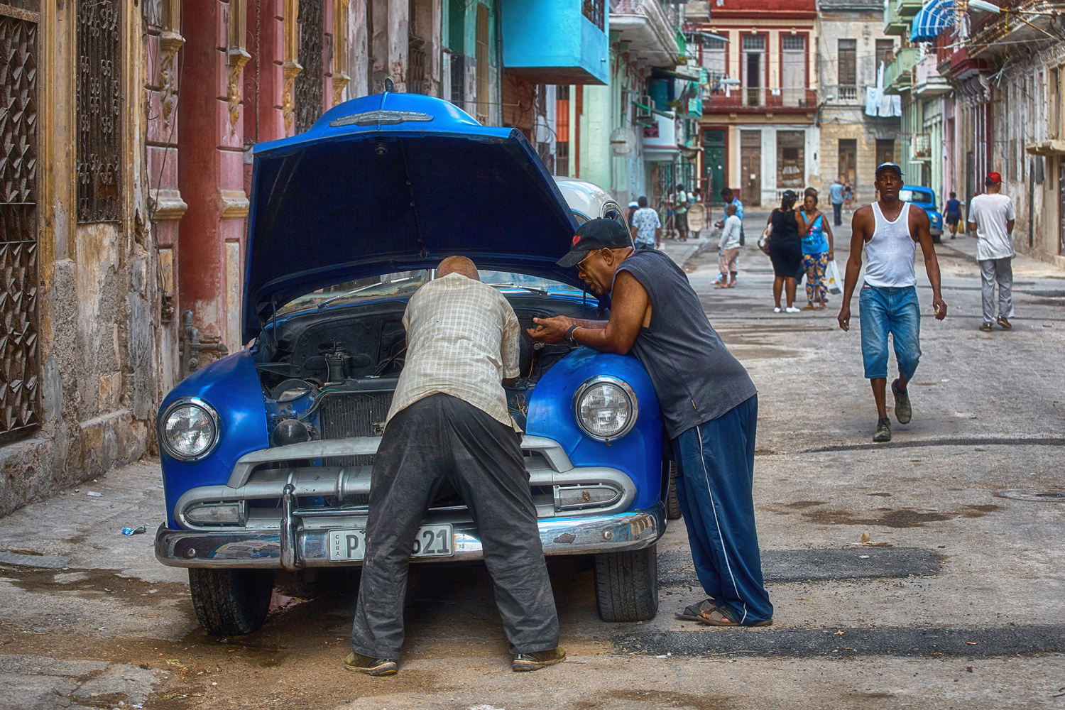 Таинственный остров Куба  Зажиточный, житель, ГаваныВо, двореМосквичУтроКонтактДорога, домойОпять, дождиОкно, мирВечерТабачная, плантацияПроцедуры  