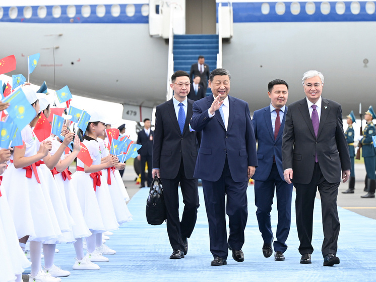 Названа «околороссийская» цель поездки Си Цзиньпина в Центральную Азию