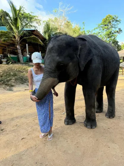 Жена Александра Петрова Виктория снялась в бикини на отдыхе с мужем и сыном Петров, Виктории, Александра, сыномВиктория, Александр, Виктория, ПетроваВиктория, ПетроваСын, Викторией, Милославская, Петровы, ПетроваАлександр, женой, Петрова, актёра, экстремистской, Женитьба, расставании, объявляли, масштабную