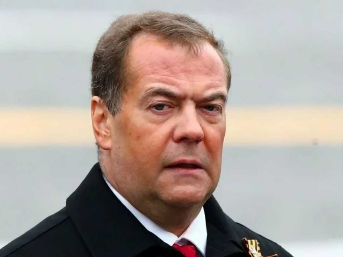 Медведев пригрозил суду в Гааге ударом гиперзвуковой ракетой “Оникс”