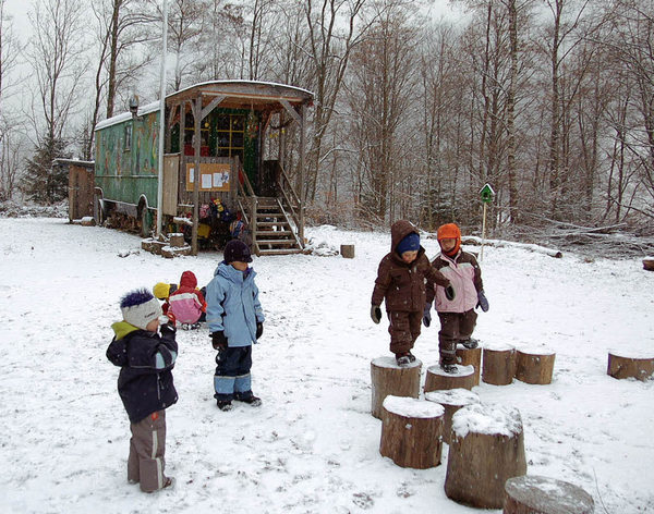 Waldkindergarten - лесные детские сады, популярные в Германии воспитание детей