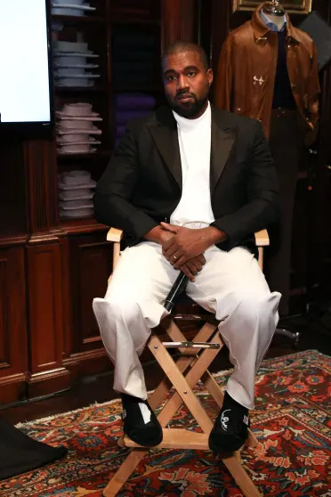 Канье Уэсту запретили въезд в Великобританию Канье, рэпер, фестиваля, этого, биполярного, интервью, Уэста, въезд, признался, Великобритании, рэпером, правда, расстройстваС, болезнью, борется, контракт, свастикой, очень, успешно, Цензори