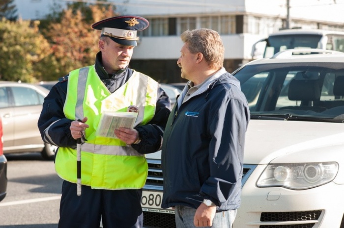 Можно ли избежать штрафа за парковку на «пожарной» разметке? 