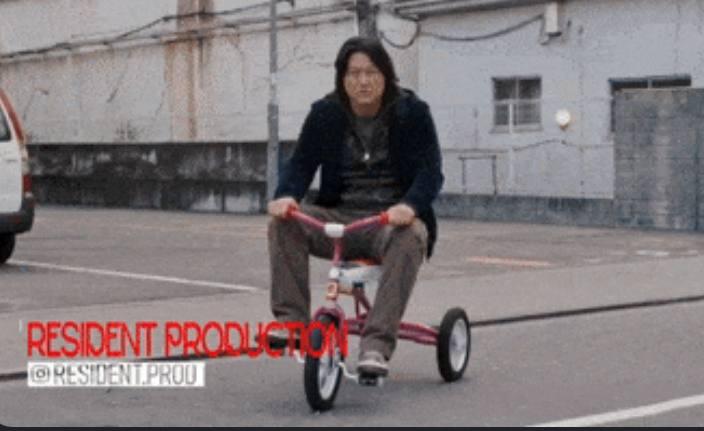 Новый самый смешной мем 2026 года: Хан из «Тройного форсажа» встречает Шона на локомотиве