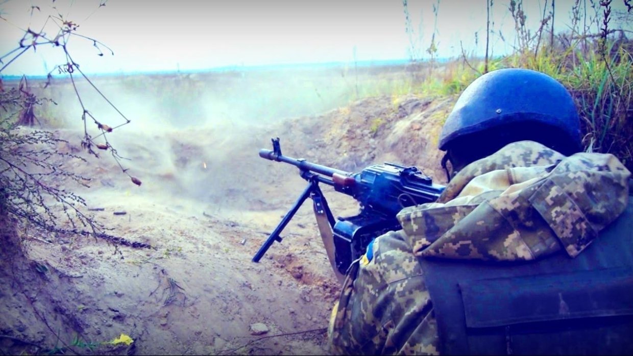 Донбасс: украинские силовики девять раз обстреляли территорию ЛНР