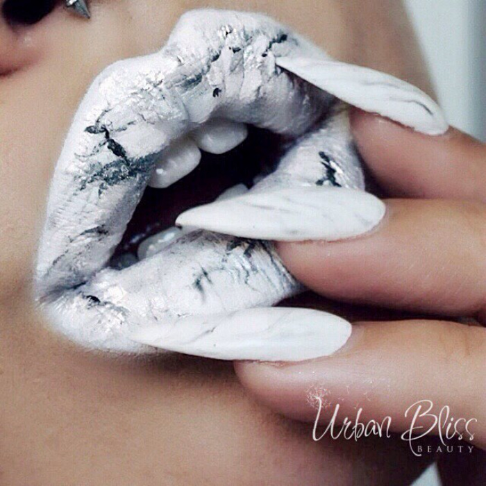 Marble Lips