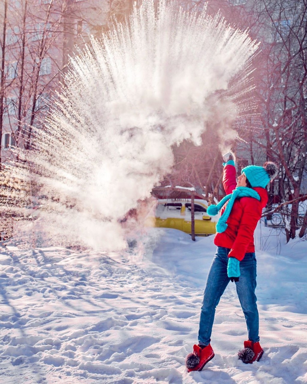 Русские не боятся морозов и участвуют во флешмобе #дубакчеллендж дубакчеллендж