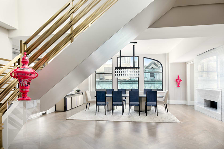 В гостях у миллиардера Джеффа Безоса: экскурсия по его новым "апартаментам для городских романтиков" на Манхэттене Стиль жизни,Дома звезд