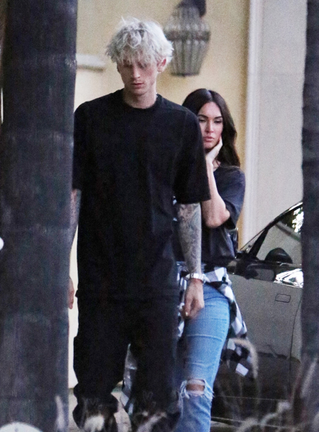 Меган Фокс и ее бойфренд Machine Gun Kelly дали первое совместное интервью о своей любви Меган Фокс и ее бойфренд Machine Gun Kelly дали первое совместное интервью о своей любви Звезды,Звездные пары