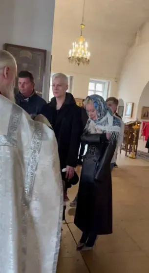 Шаман и Екатерина Мизулина показали, как готовятся к Пасхе Екатерина, Мизулина, Шаман, куличи, МизулинаШаман, Шамана, женат, Мартыновой, видео, Мизулиной, ШаманШаман, Екатерины, местном, около, стоимостью, тысяч, рублей, главным, Laurent, гостем