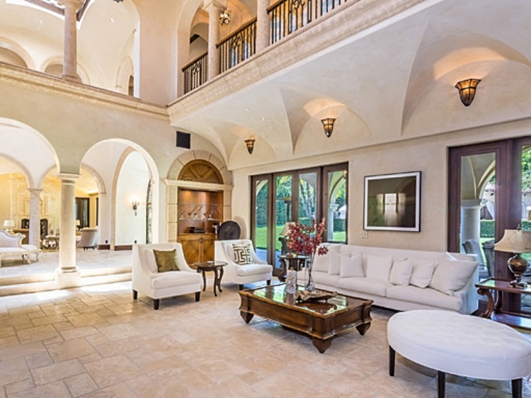 В гостях у Софии Вергары и Джо Манганьелло: экскурсия по новому особняку пары за 26 миллионов долларов Стиль жизни,Дома звезд