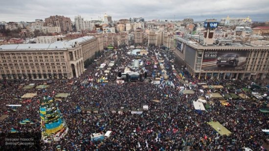 Азаров раскрыл подробности госпереворота на Украине в 2014 году