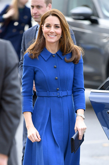 Кейт Миддлтон и приц Уильям открыли технологический центр и накормили бездомных в общежитии монархии, кейт миддлтон, приц уильям