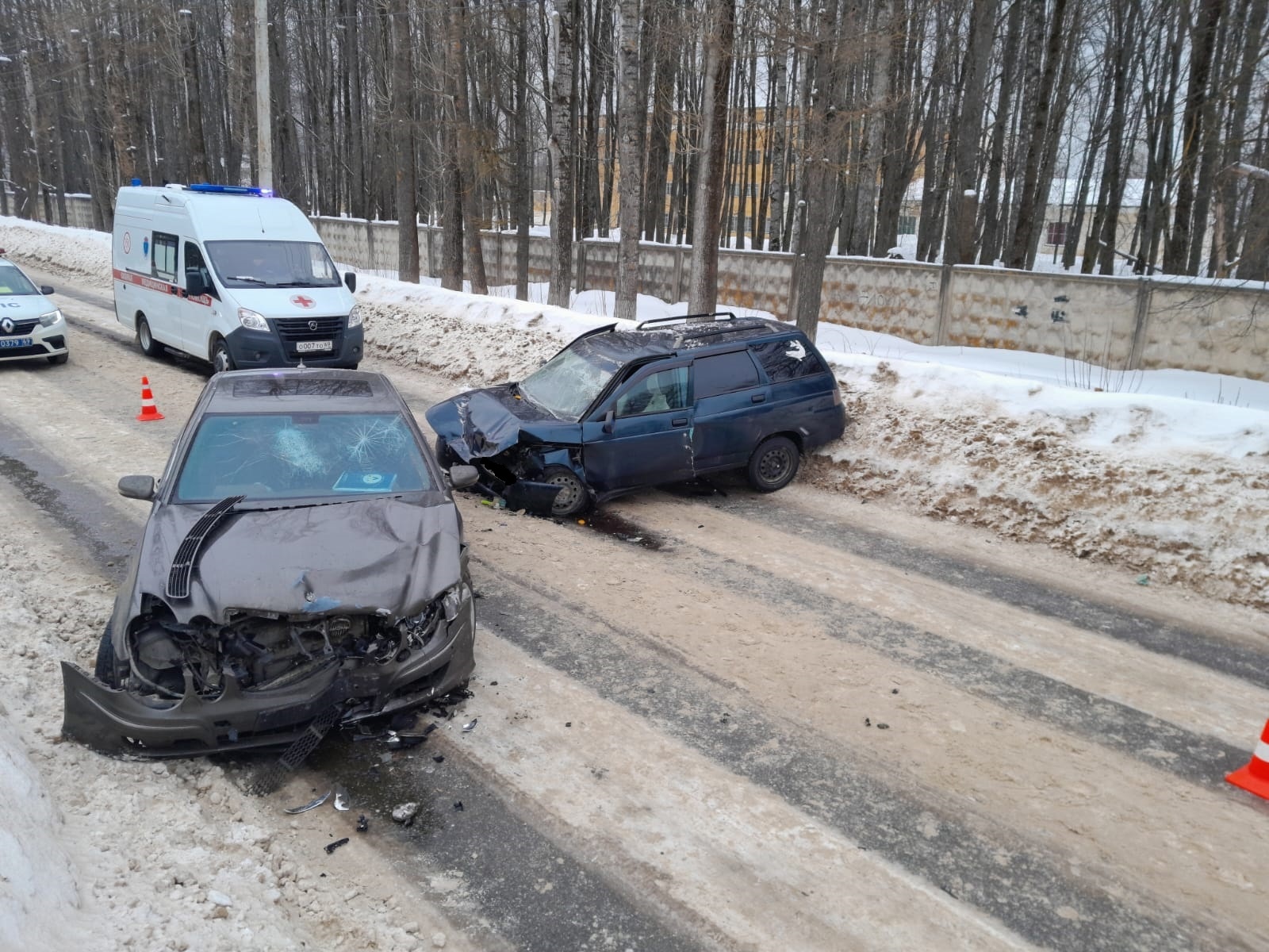 В Тверской области злостный нарушитель ПДД устроил аварию с тремя пострадавшими