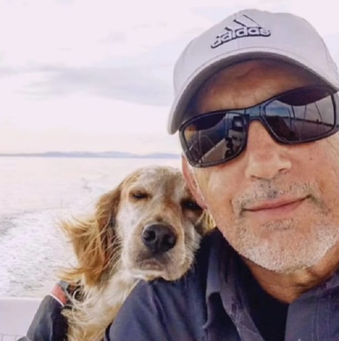 Собака с мужчиной