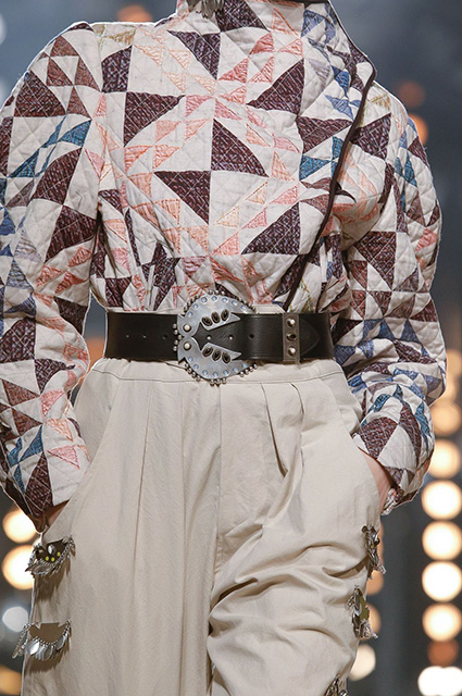 Неделя моды в Париже: Джиджи Хадид и Кайя Гербер на показе Isabel Marant осень-зима 2019/2020 Неделя моды в Париже: Джиджи Хадид и Кайя Гербер на показе Isabel Marant осень-зима 2019/2020 новости моды