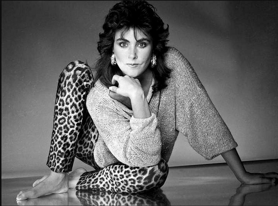 laura branigan голая