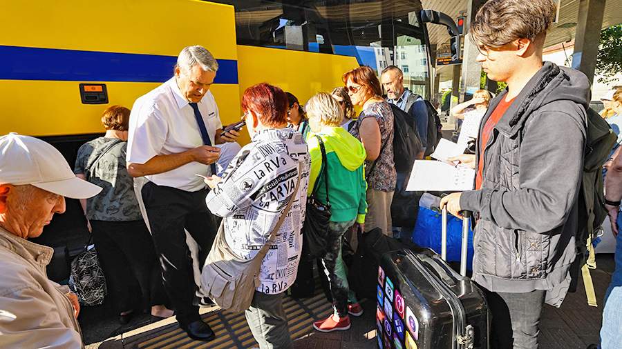 Россияне стали на 25% чаще путешествовать по стране на автобусах