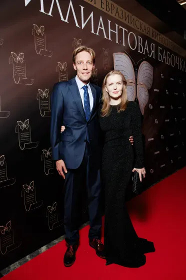 Максим Королев с женой