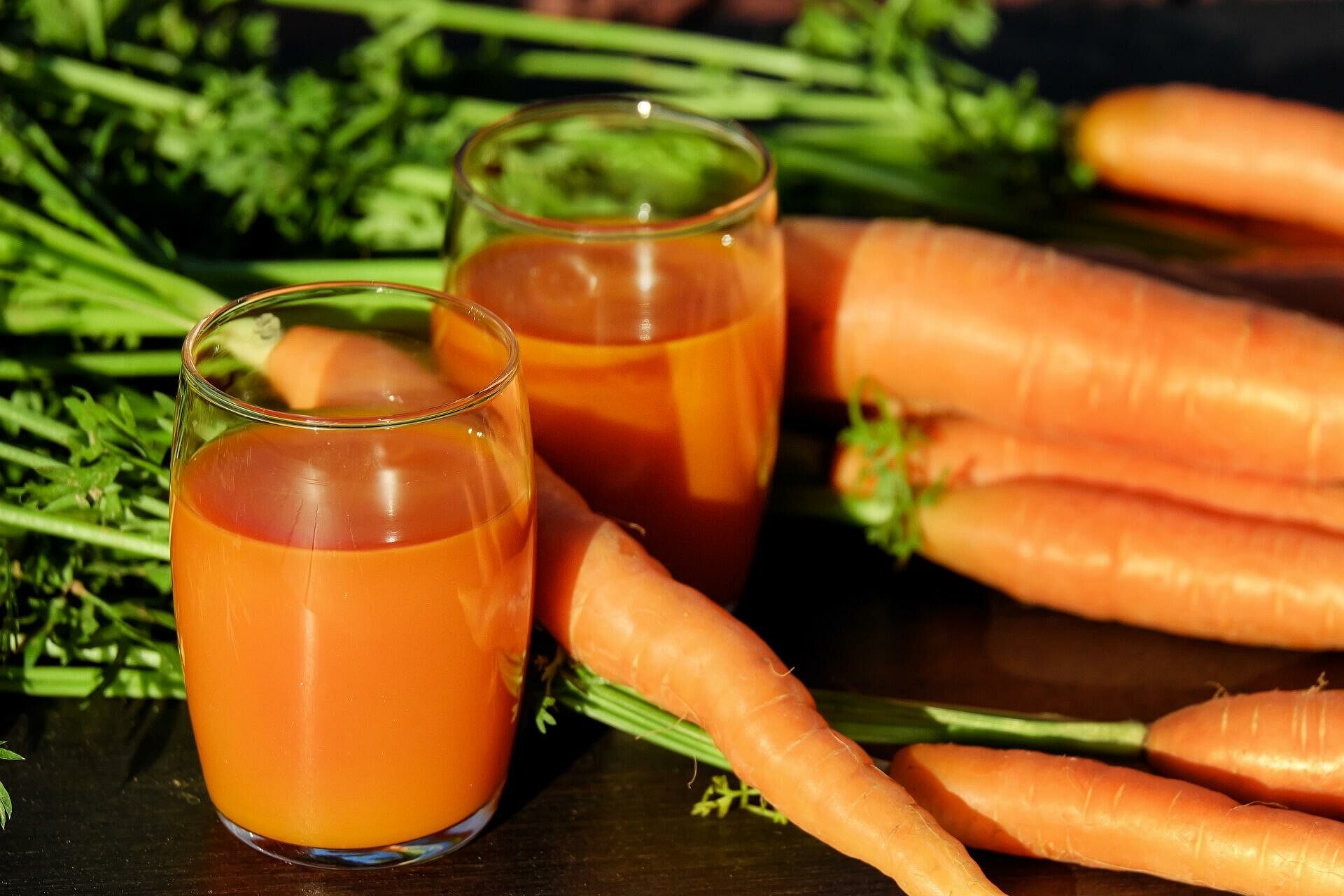 Чем может быть вредна морковь и кому ее лучше не есть?