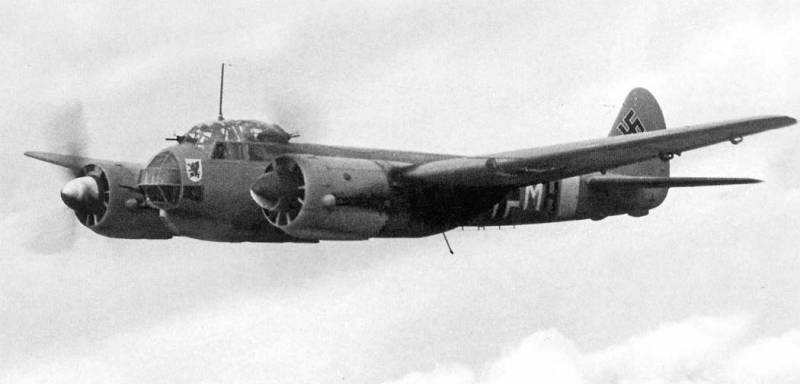 Боевые самолёты. «Юнкерс» Ju-88: универсальный убийца можно, Ju88А4, весьма, бомбардировщик, вооружение, самолет, скорость, войны, самолета, который, фюзеляжа, части, поскольку, модификации, бомбардировщика, поэтому, машины, собой, пушки, пулеметов
