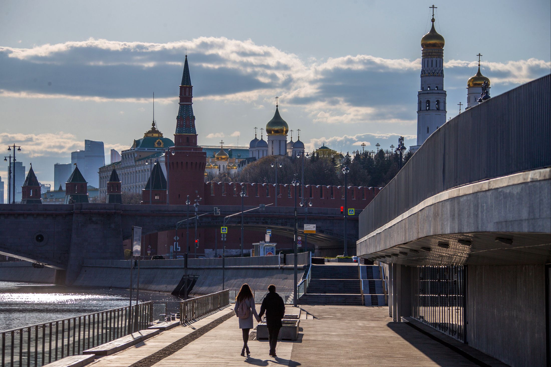 москва в середине апреля