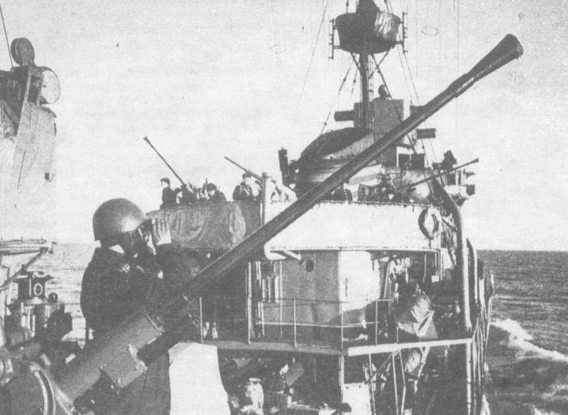 Боевые корабли. Крейсера. Красные «Светланы», которым не повезло Боевые корабли. Крейсера. Красные «Светланы», которым не повезло оружие