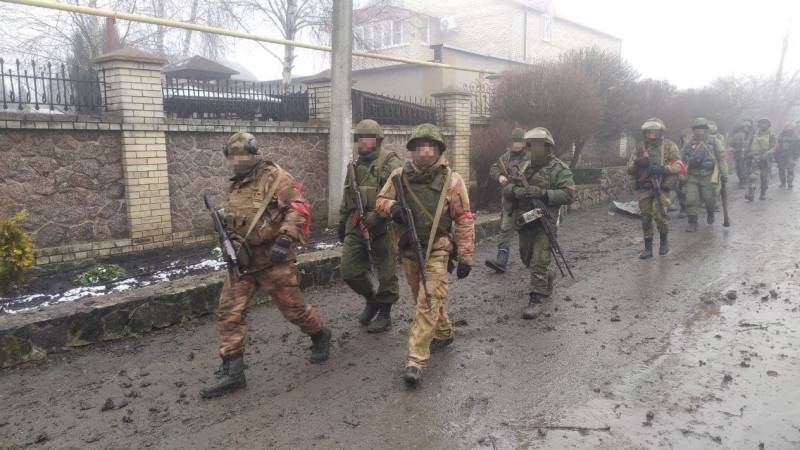 Туман войны в Волновахе: первые кадры освобожденных от ВСУ улиц