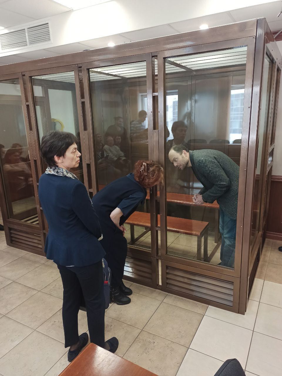 Предатель, возивший в Госдеп списки русских для санкций, надолго отправился за решетку г,Москва [1405113],колонна,РФ