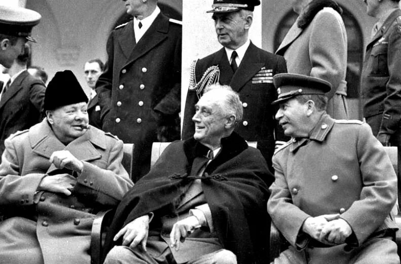 Сталин, Рузвельт, Черчилль, Ялта, Крым, февраль 1945 года (иллюстрация из открытых источников)