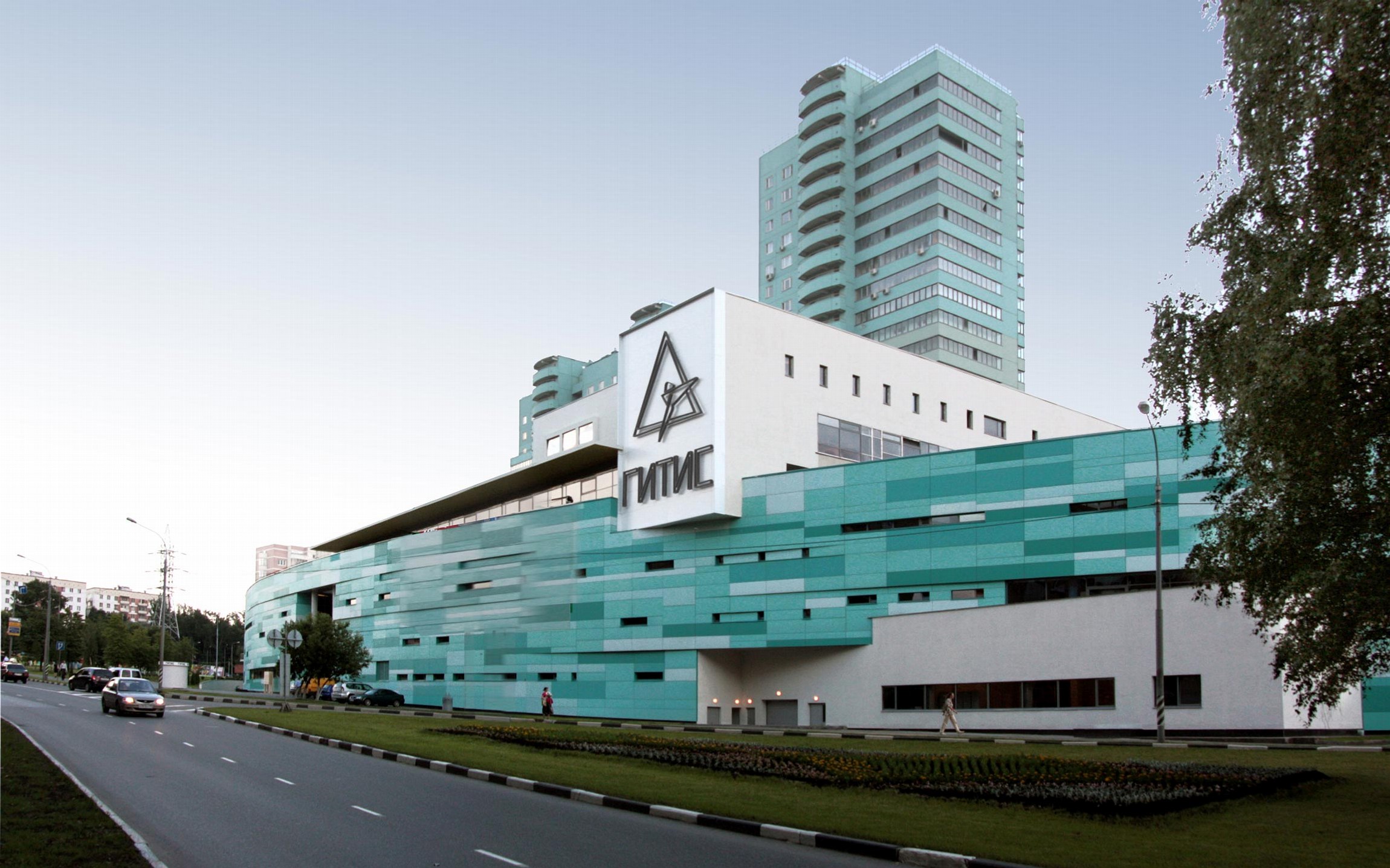 ГИТИС объявил о наборе "талантливых узбеков". Поплавская: "За чей счет банкет?" - свежие новости на Toplenta по теме Мигранты