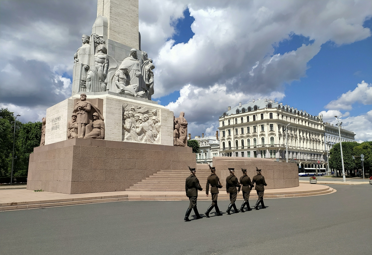 Воин освободитель снесли