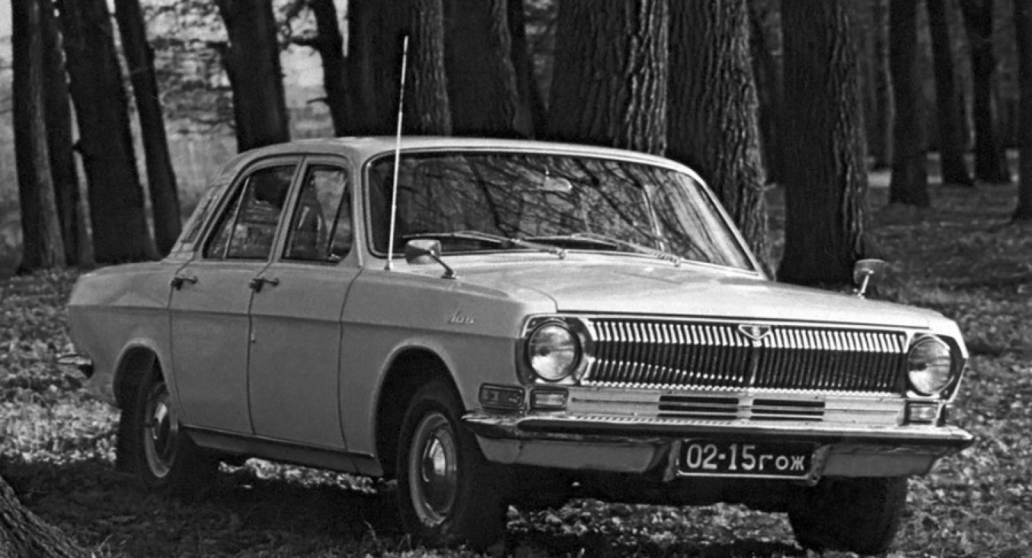 Первый мировой внедорожник с повышенной комфортностью, ГАЗ 2495 Автомобили