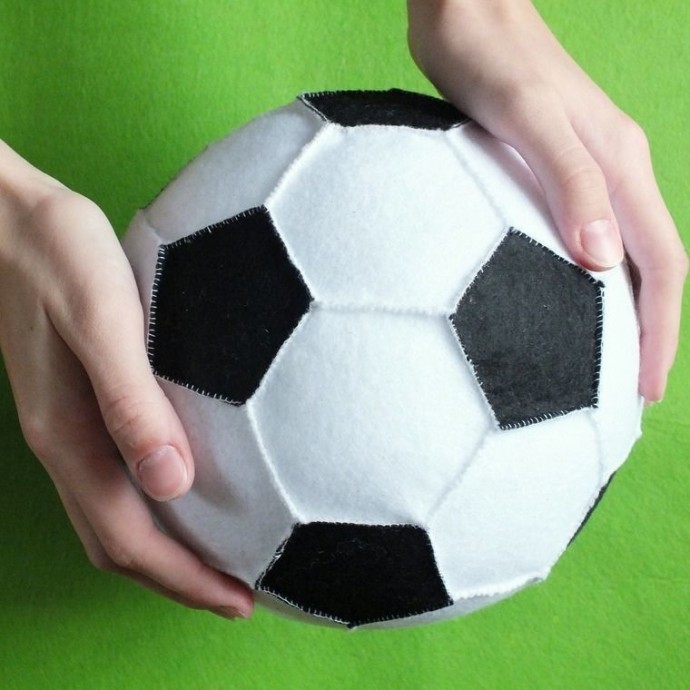 Шьём футбольный мяч предназначен, детей, ранит, ударе, настоящийИли, можно, подарить, подушку, любителю, футбола