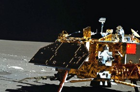 China-Plans-to-Launch-its-First-Mars-Rover-Next-Year-2-970x713